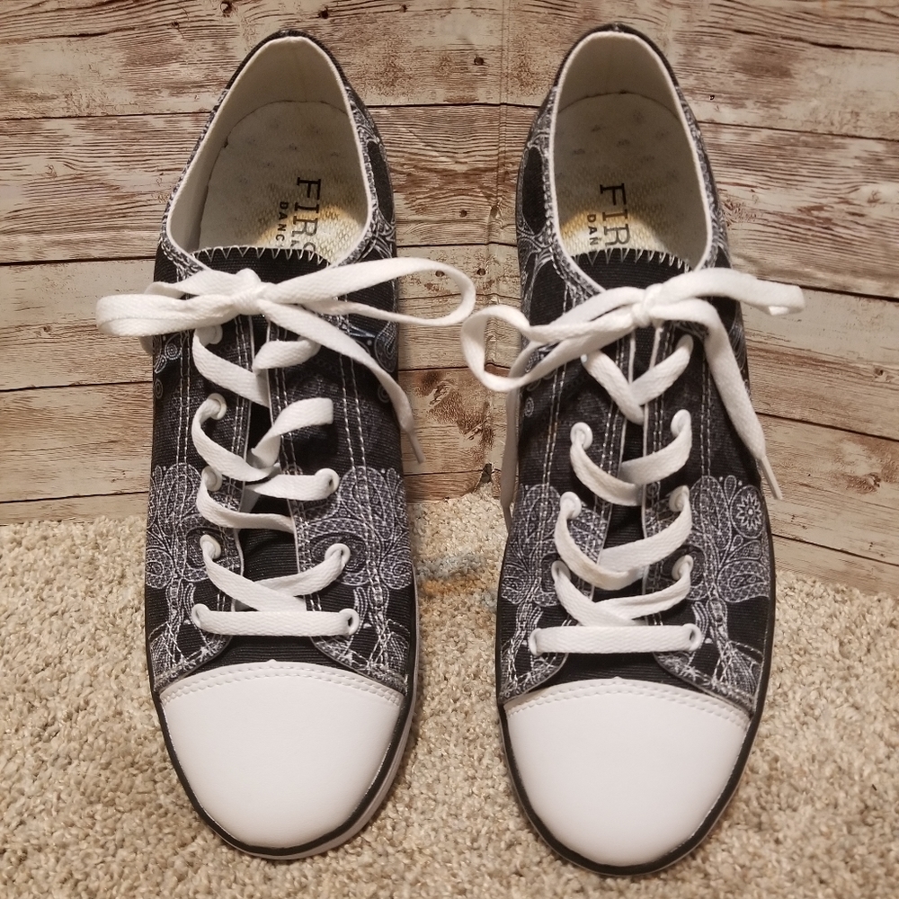 First Dance black/white converse look alikes with skull designs